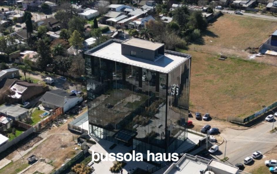 House for Sale in Need of Renovation in Escobar