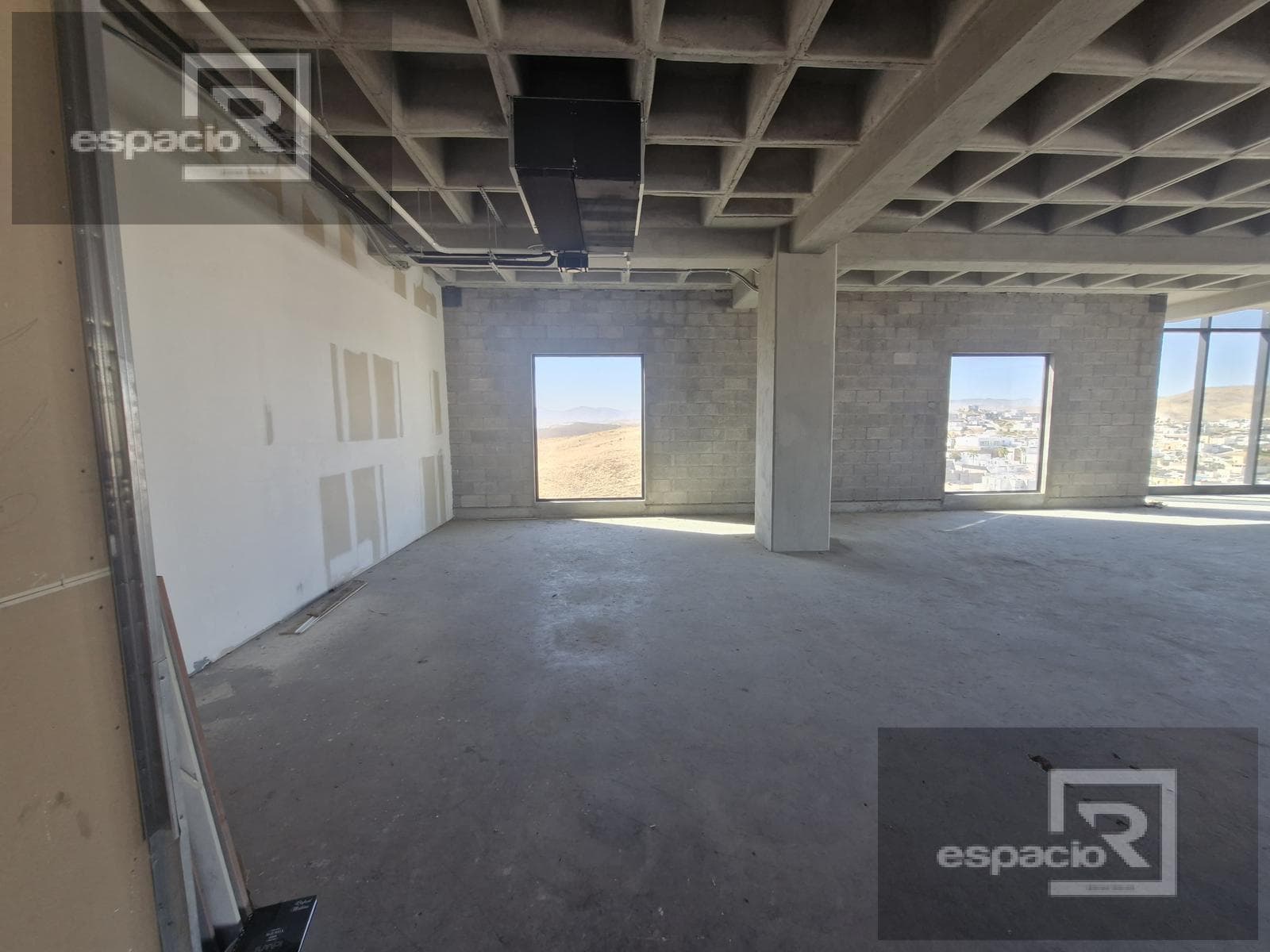 OFFICE FOR SALE IN TORRE ASENZO
