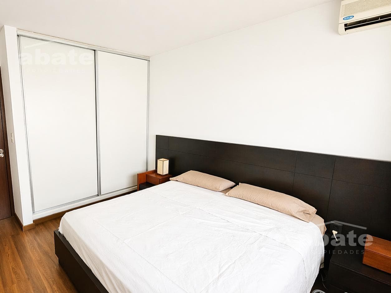 Modern House for Sale in Pocitos: 2 Bedrooms and Garage