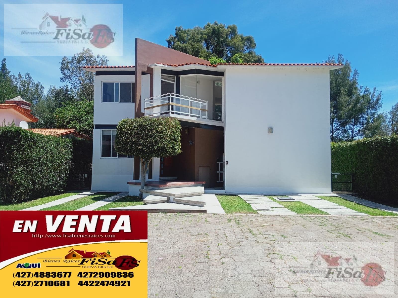 HOUSE FOR SALE IN CERRADA, SANTIAGO