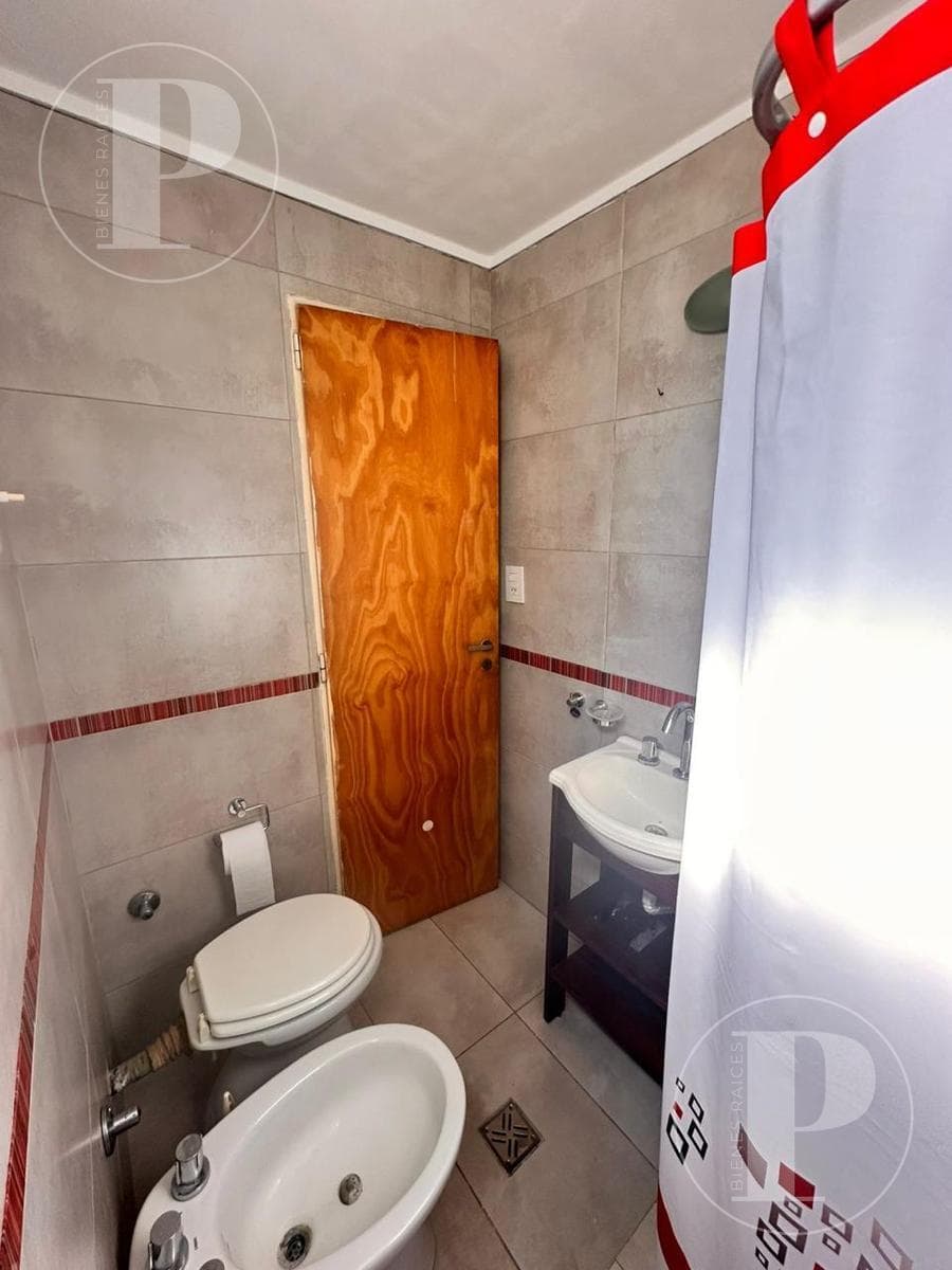 | FOR SALE | 1-Bedroom Penthouse. No fees, 20 and 64, La Plata