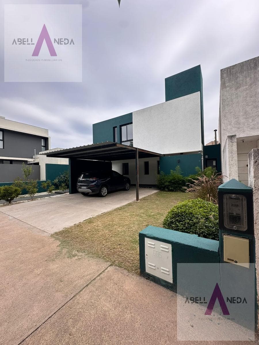 Excellent 4-Bedroom House - LOWEST OFFER ACCEPTED