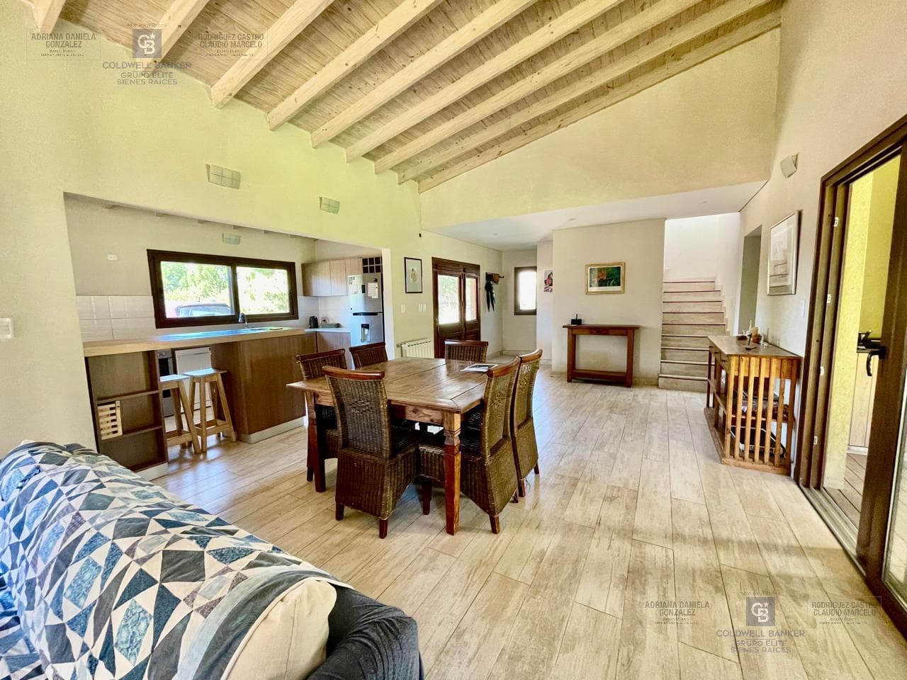 Venta Casa 5 ambientes parque cochera parrilla en Costa Esmeralda