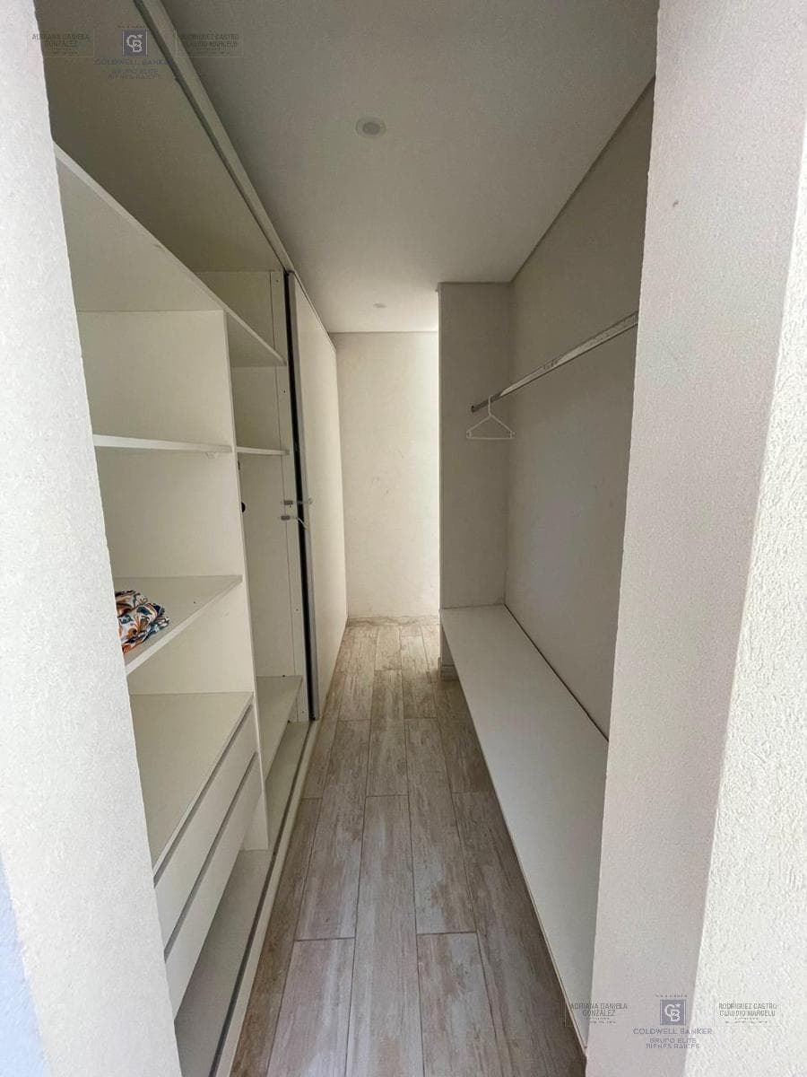 Venta Casa 5 ambientes parque cochera parrilla en Costa Esmeralda