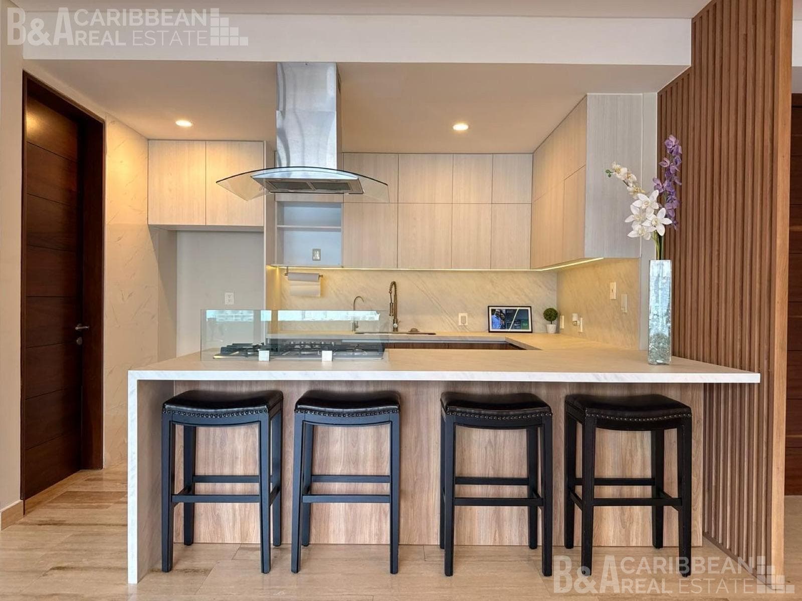Apartment for Sale or Rent at Cumbres Towers, Cancún