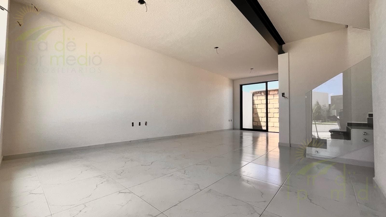 House for Sale on a Private Street in Juriquilla, Querétaro