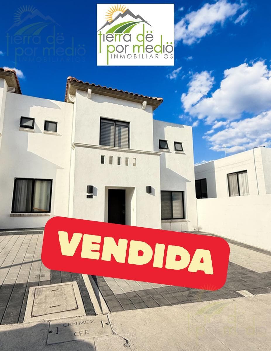 Beautiful House with a Large Patio in Juriquilla, Querétaro