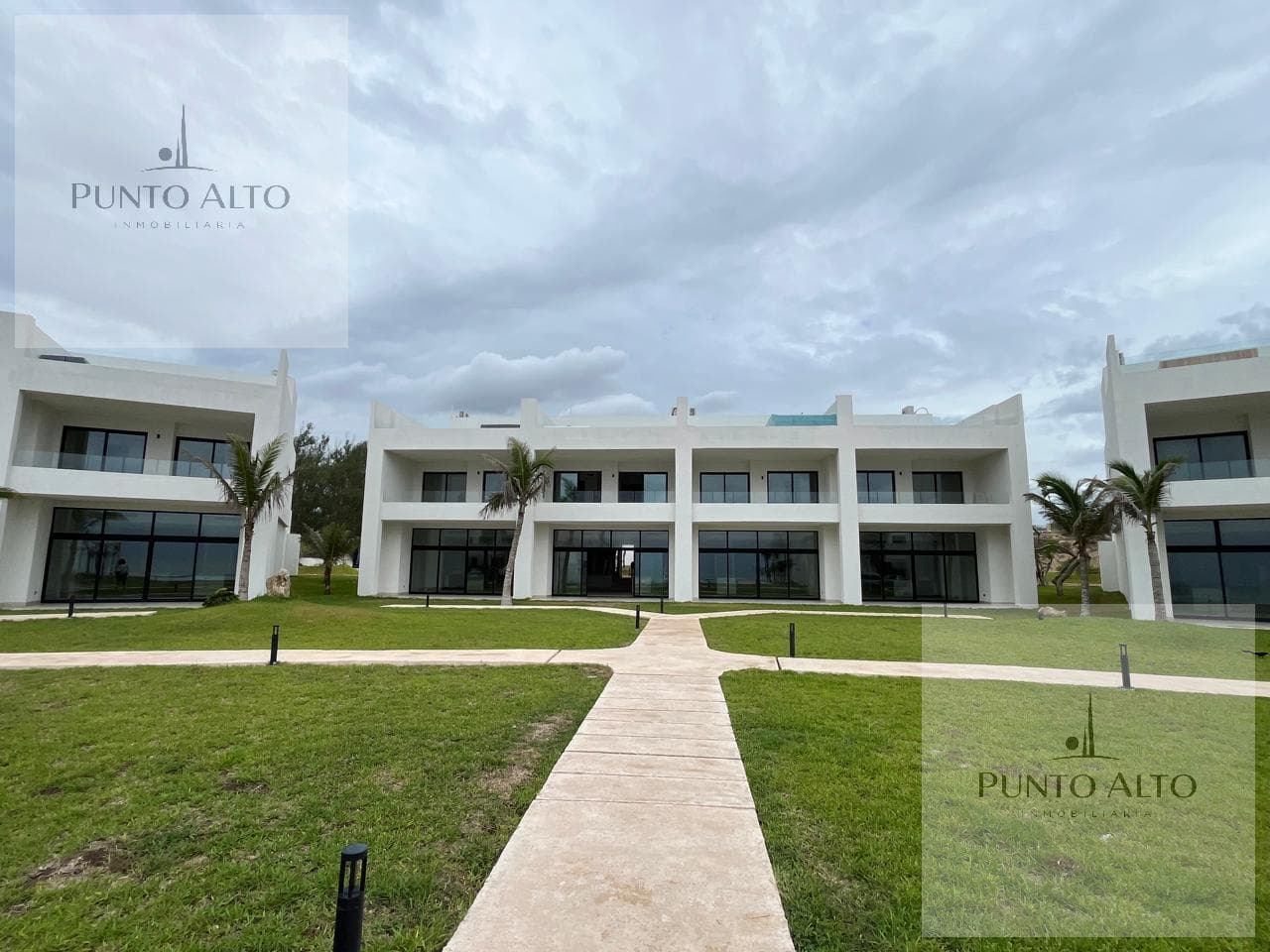 TOWNHOUSE IN LA ESCONDIDA DE VELAMAR IN ALTAMIRA, TAM.