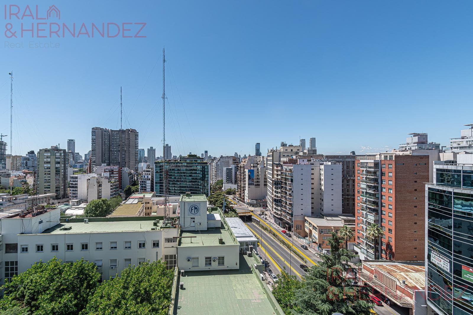 4-room apartment for sale with maid's quarters in Palermo - Optional parking space