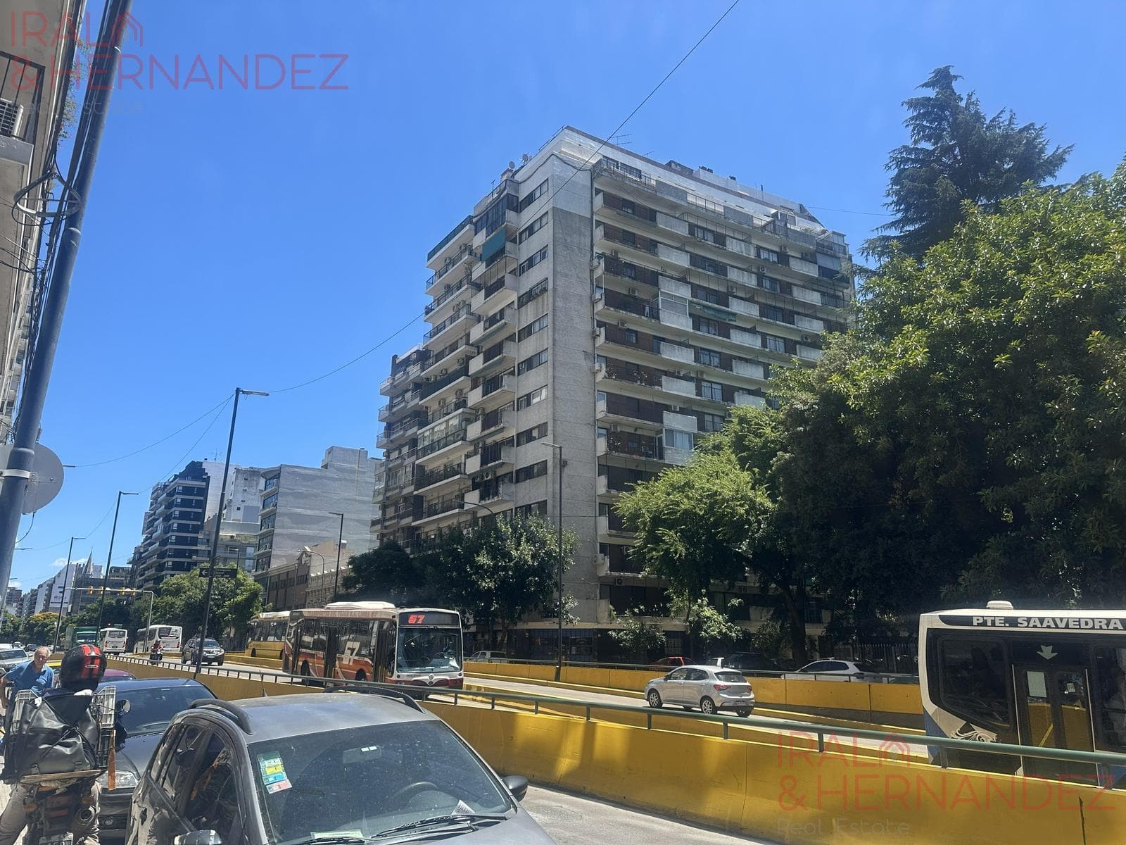 4-room apartment for sale with maid's quarters in Palermo - Optional parking space