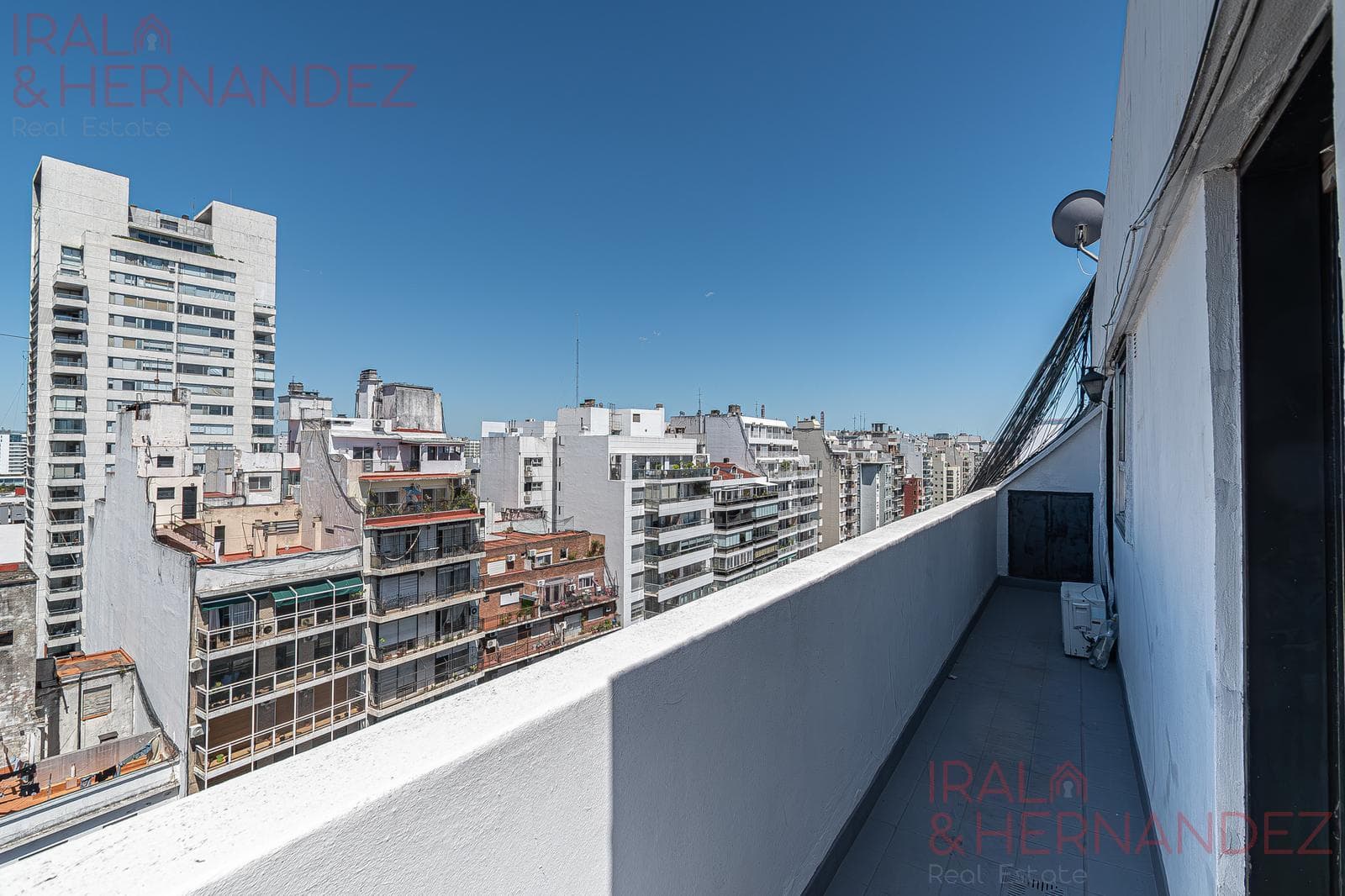 4-room apartment for sale with maid's quarters in Palermo - Optional parking space