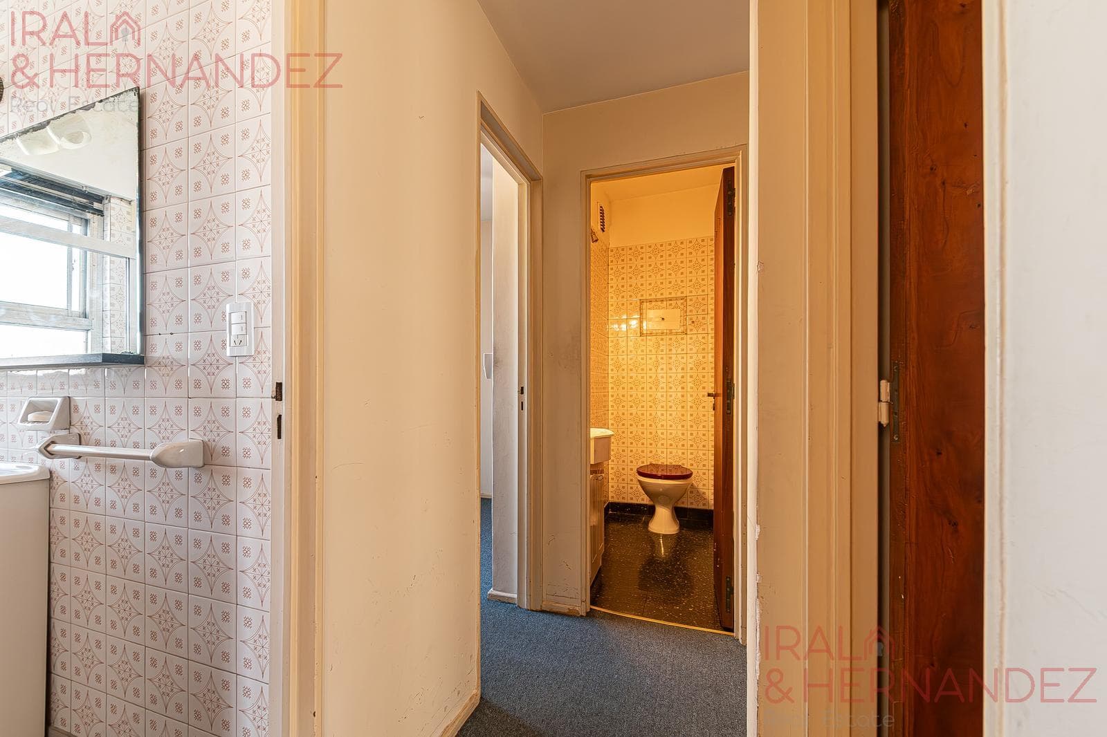 4-room apartment for sale with maid's quarters in Palermo - Optional parking space