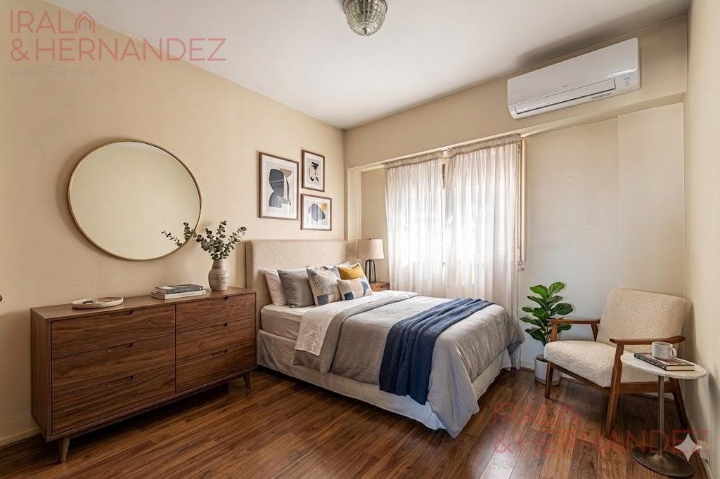 4-room apartment for sale with maid's quarters in Palermo - Optional parking space