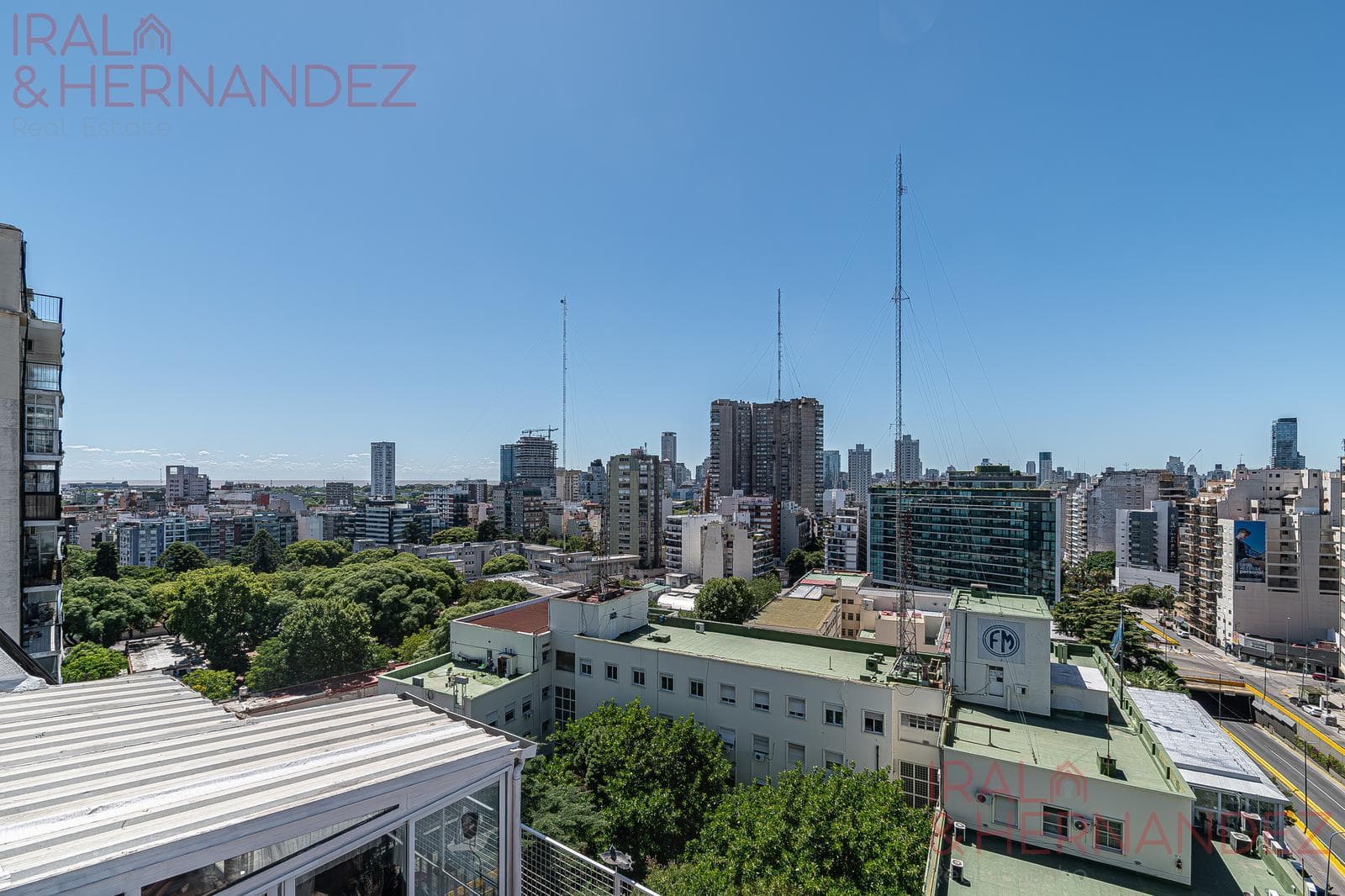 4-room apartment for sale with maid's quarters in Palermo - Optional parking space