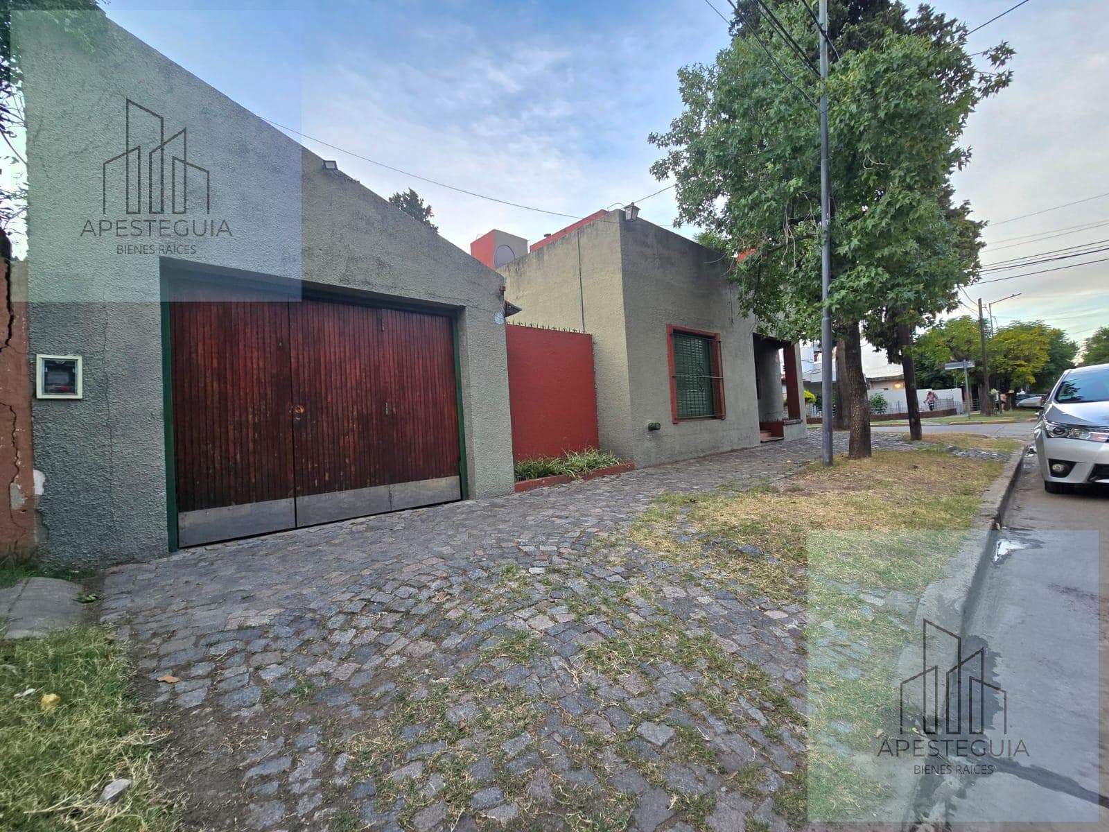 House in Hurlingham - 5 Rooms - Park - Pool - Barbecue Area