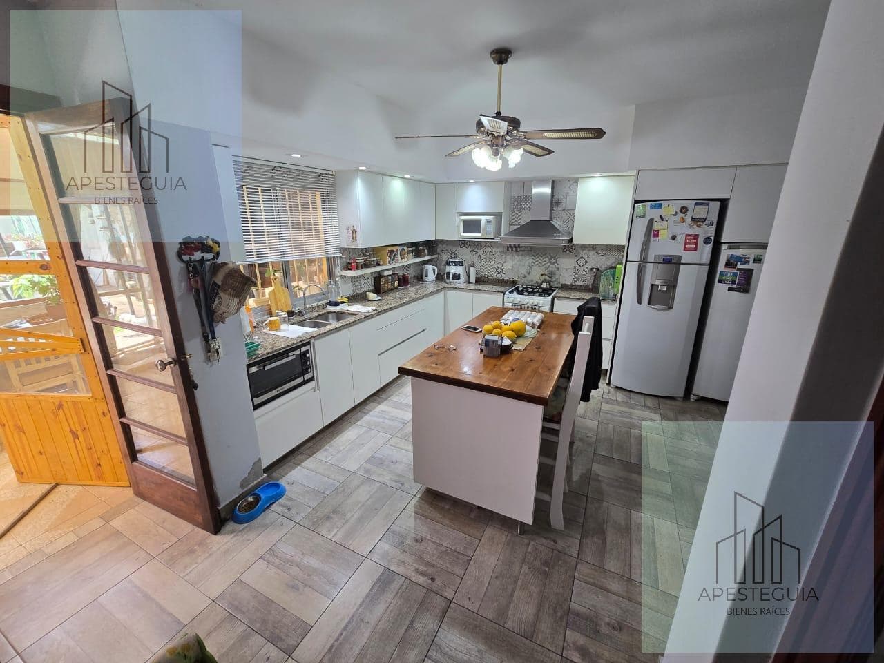 For Sale - House in Florida - 6 Rooms - Excellent
