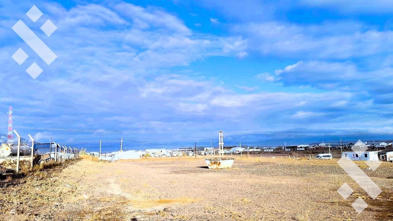For Sale: 5,000 m² Lot, Approved Warehouse Project, Añelo