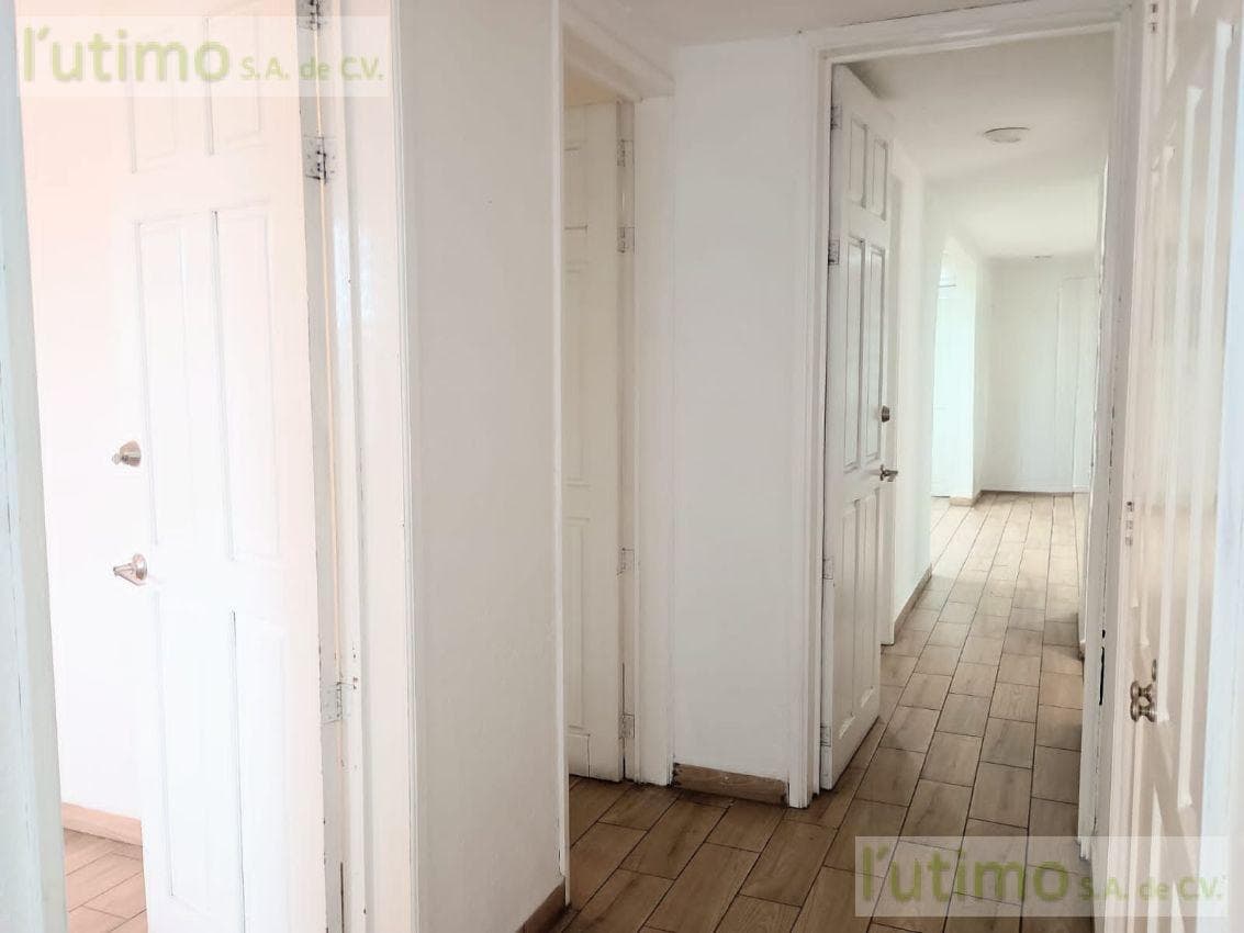 HOUSE FOR SALE, COLONIA MARAVILLAS, NORTH OF CUERNAVACA.