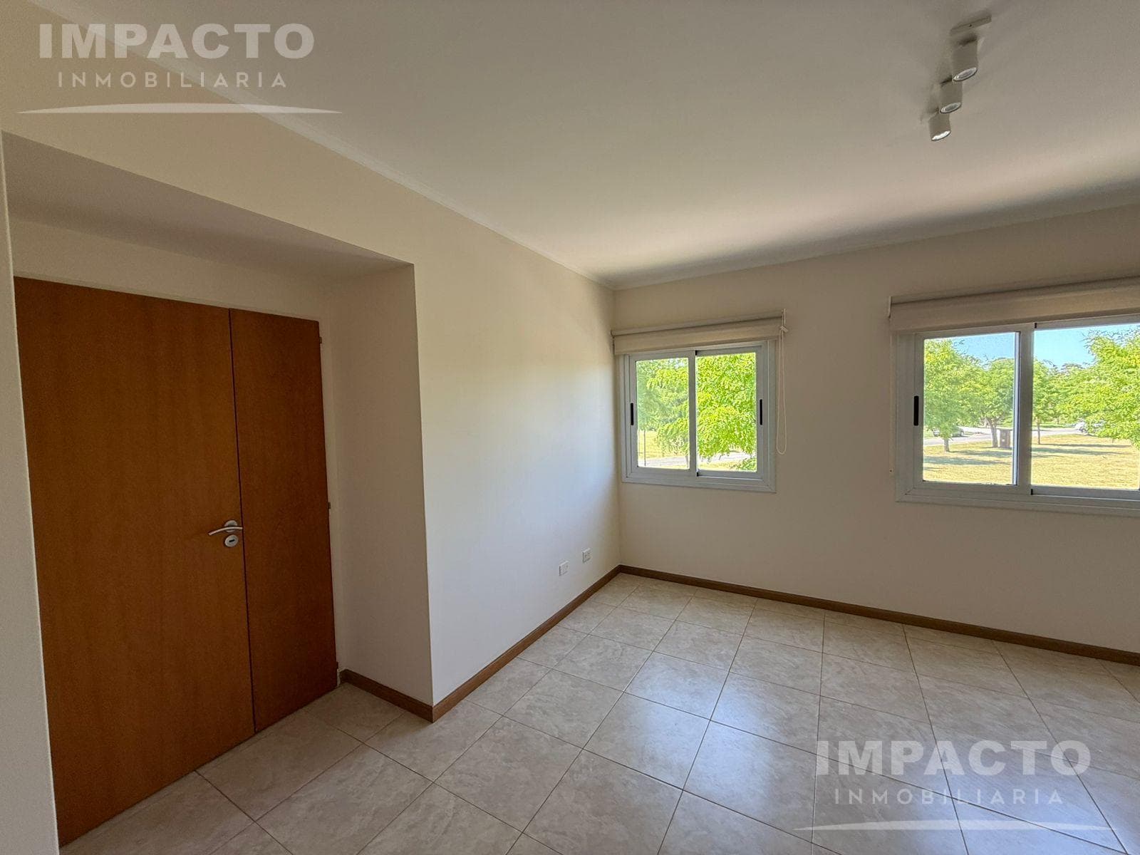 House in Las Cañuelas Country Club