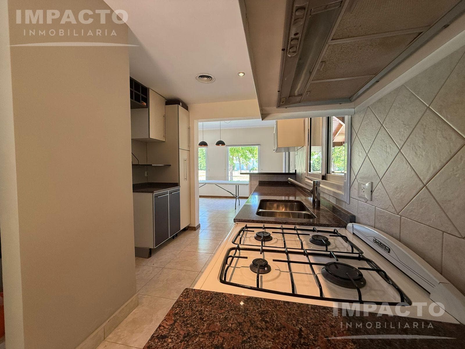 House in Las Cañuelas Country Club