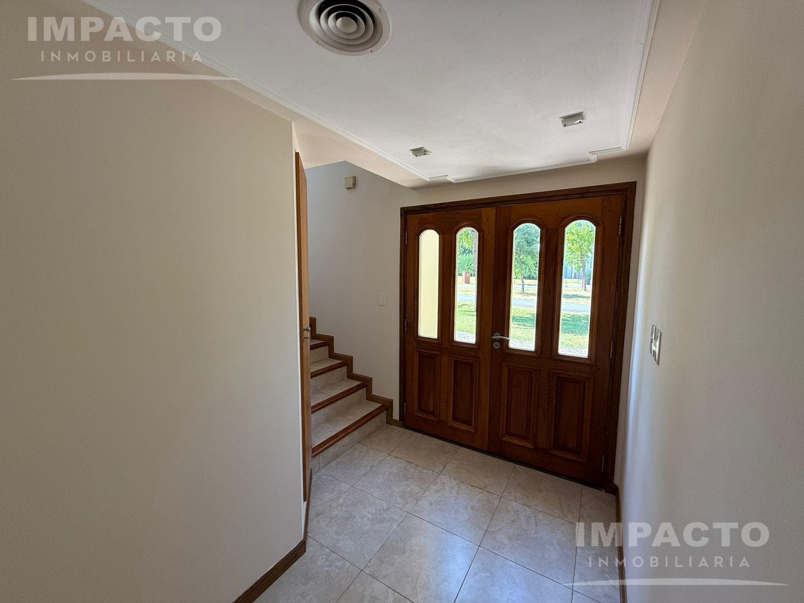 House in Las Cañuelas Country Club