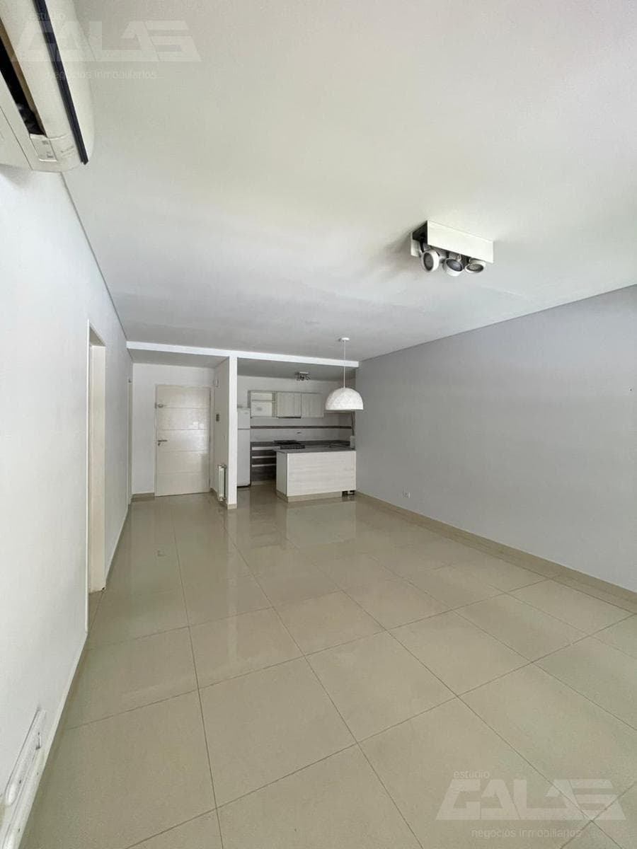 Beautiful 3-bedroom apartment in Ituzaingó N. with amenities, a parking space, and security in a premium condominium
