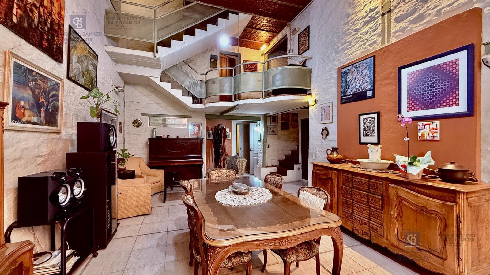 VENTA CASA 6 AMBIENTES DEPENDENCIA COCHERA VILLA CRESPO