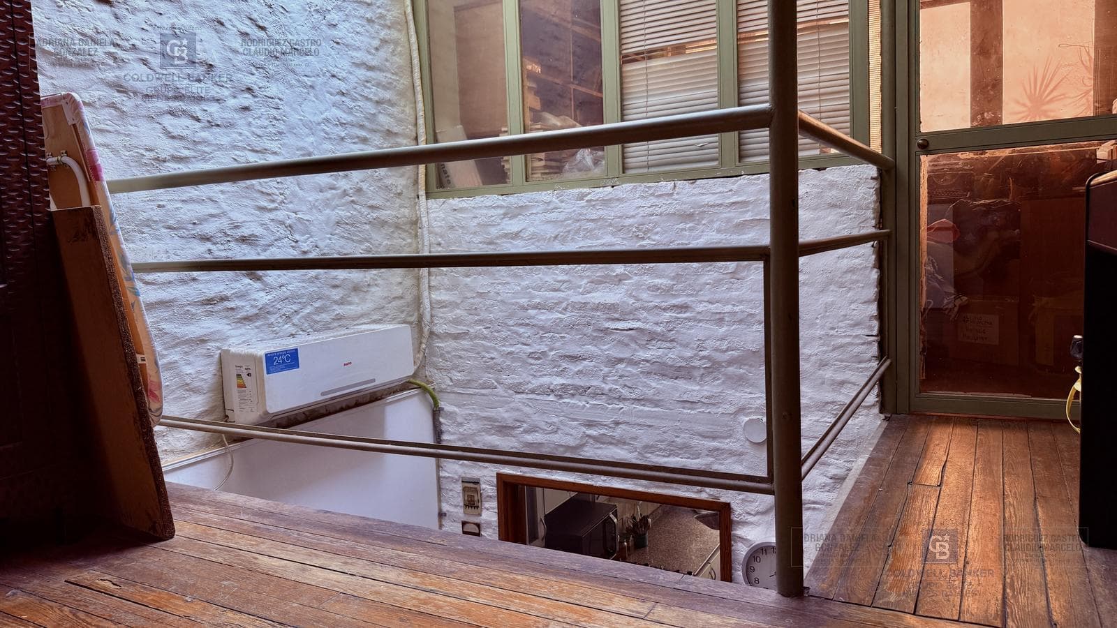 VENTA CASA 6 AMBIENTES DEPENDENCIA COCHERA VILLA CRESPO