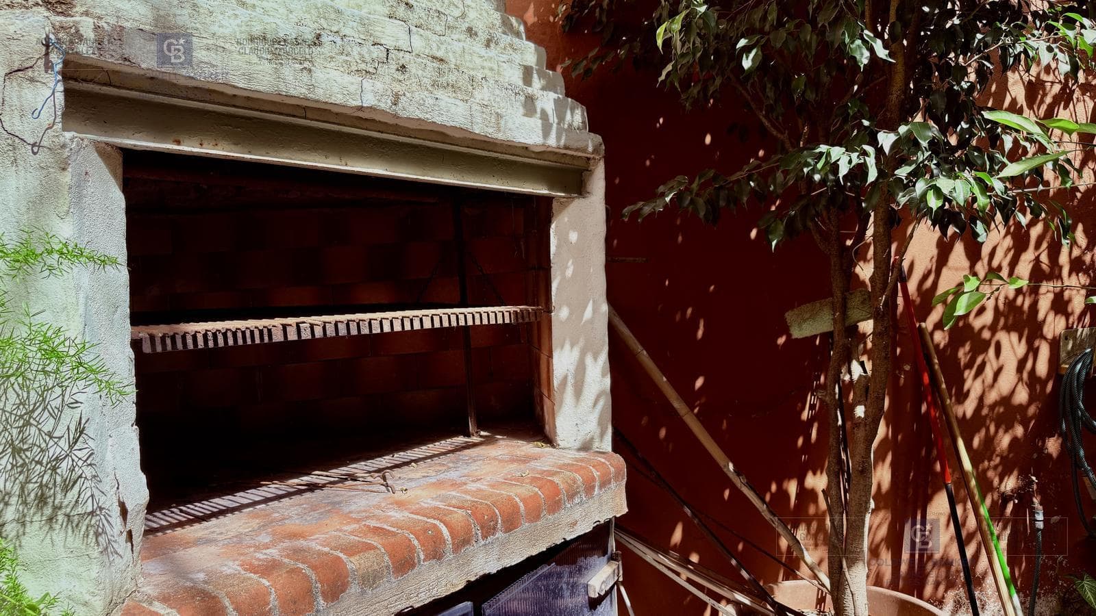 VENTA CASA 6 AMBIENTES DEPENDENCIA COCHERA VILLA CRESPO