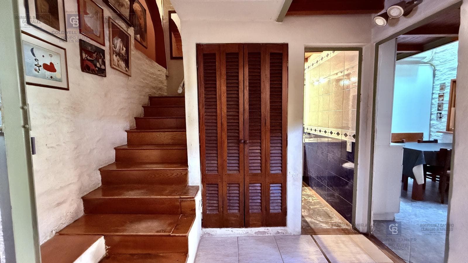 VENTA CASA 6 AMBIENTES DEPENDENCIA COCHERA VILLA CRESPO