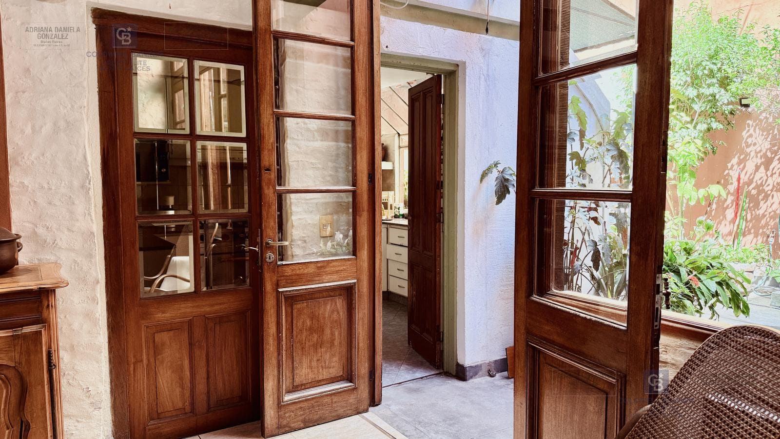 VENTA CASA 6 AMBIENTES DEPENDENCIA COCHERA VILLA CRESPO