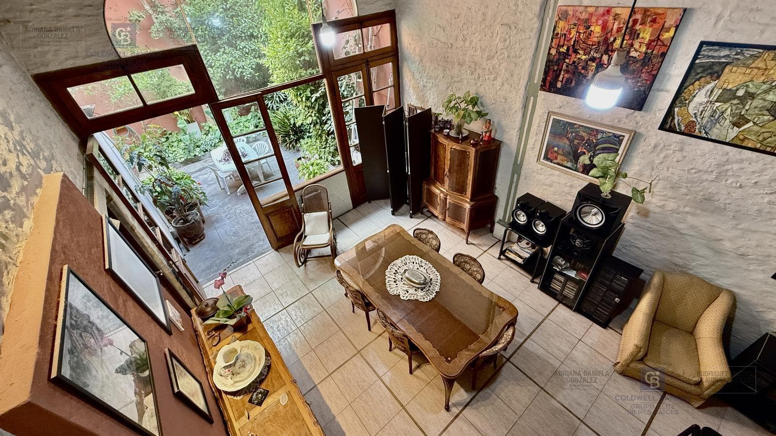 VENTA CASA 6 AMBIENTES DEPENDENCIA COCHERA VILLA CRESPO