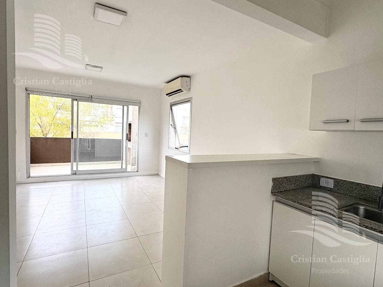 3-Room Duplex Apartment in Los Senderos for Sale