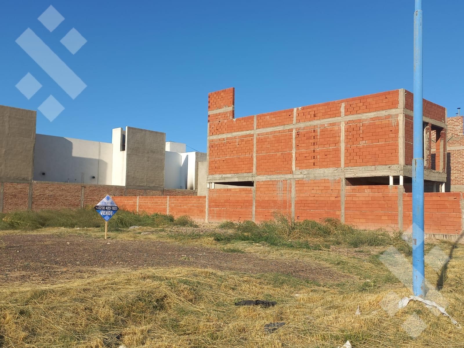 PLOTS FOR SALE: 290 m² - VERDECCHIA NEIGHBORHOOD, GENERAL ROCA