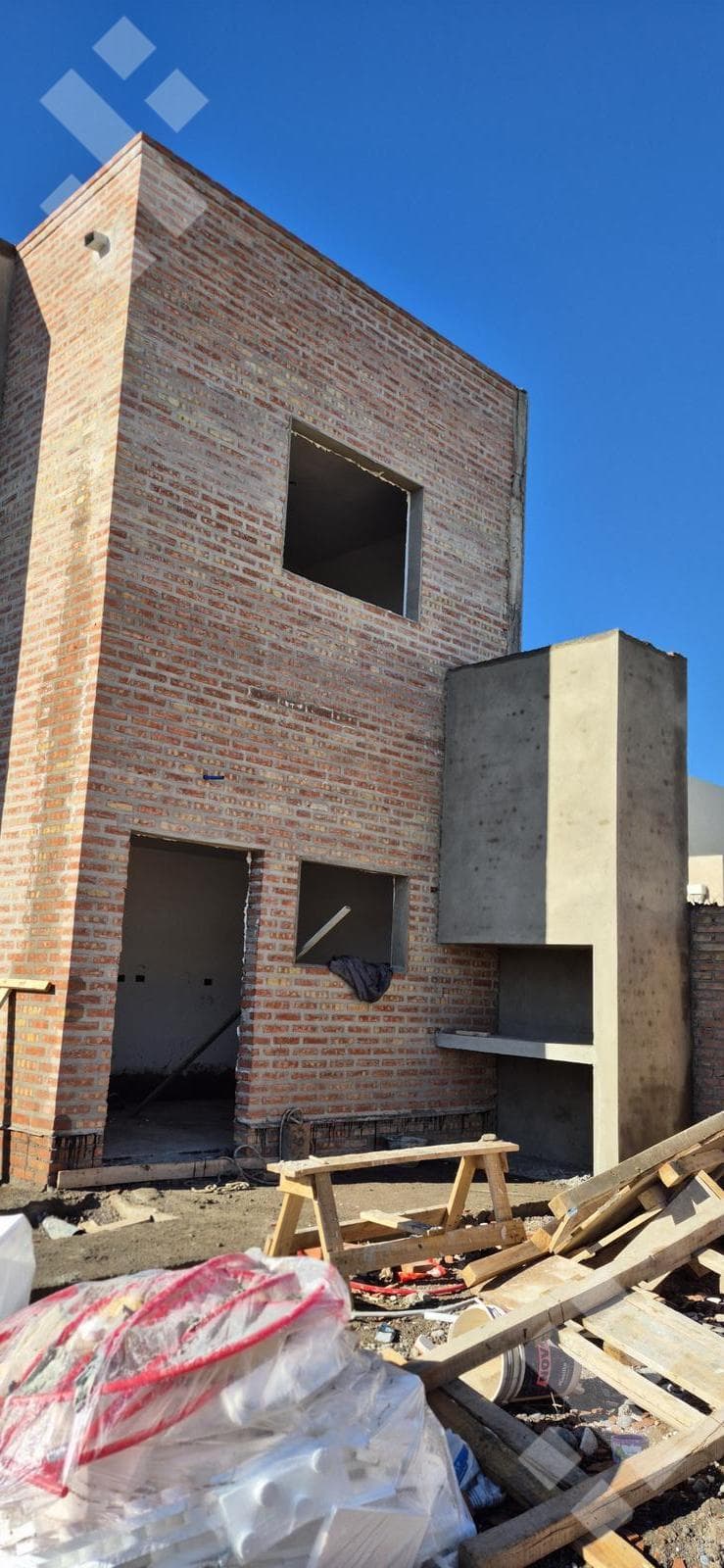 FOR SALE: 2-BEDROOM DUPLEX OFFICE | RINCÓN LINDO NEIGHBORHOOD - CIPOLLETTI | UNDER CONSTRUCTION