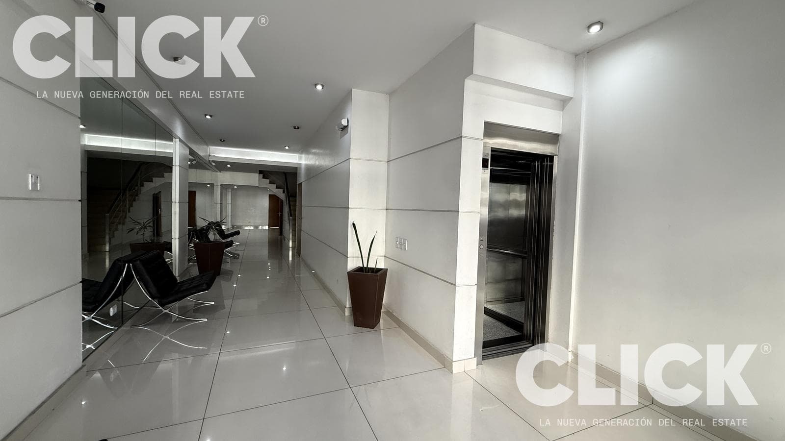 Apartment for SALE: DUPLEX in PARQUE CENTENARIO—4 ROOMS, BRIGHT and SURROUNDED BY GREENERY in Villa Crespo