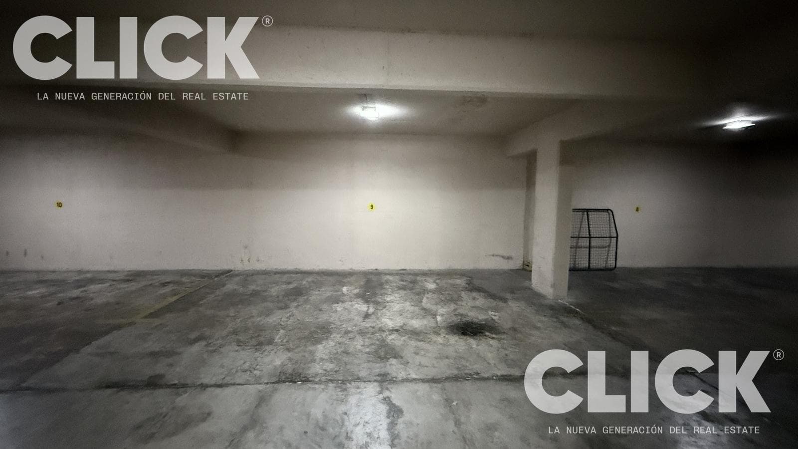 Apartment for SALE: DUPLEX in PARQUE CENTENARIO—4 ROOMS, BRIGHT and SURROUNDED BY GREENERY in Villa Crespo