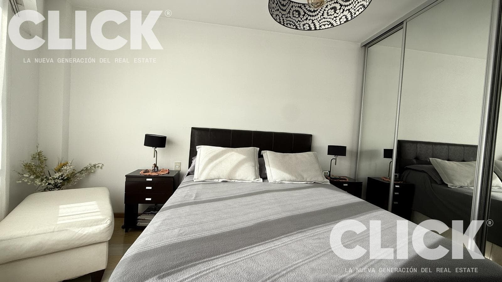 Apartment for SALE: DUPLEX in PARQUE CENTENARIO—4 ROOMS, BRIGHT and SURROUNDED BY GREENERY in Villa Crespo