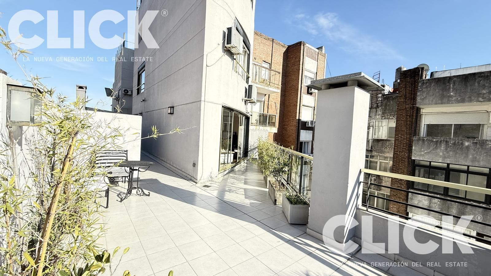 Apartment for SALE: DUPLEX in PARQUE CENTENARIO—4 ROOMS, BRIGHT and SURROUNDED BY GREENERY in Villa Crespo