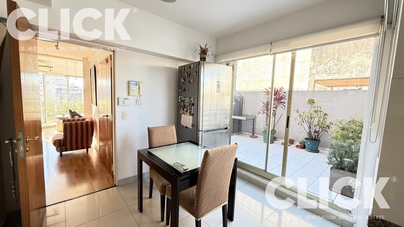 Apartment for SALE: DUPLEX in PARQUE CENTENARIO—4 ROOMS, BRIGHT and SURROUNDED BY GREENERY in Villa Crespo