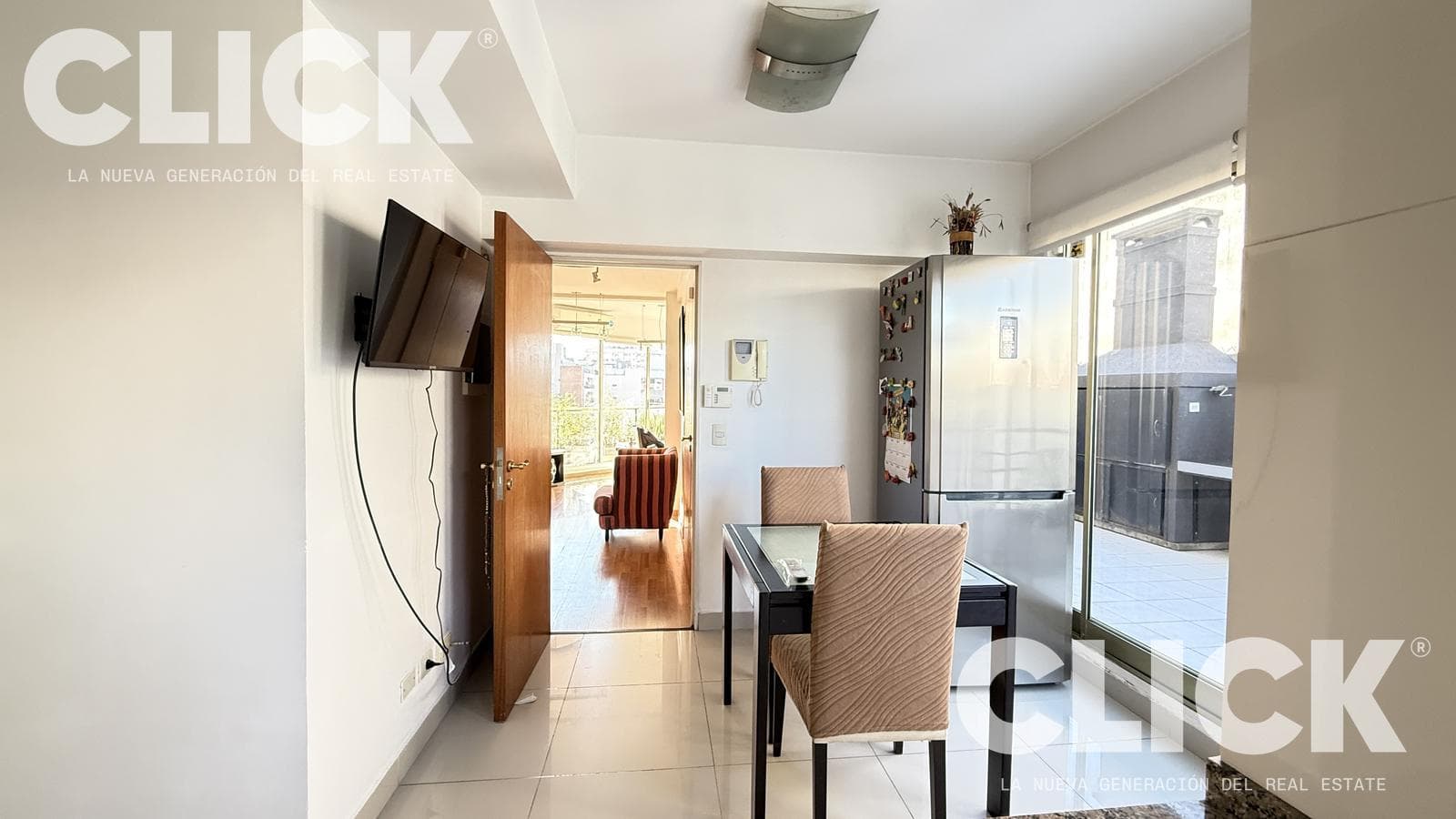 Apartment for SALE: DUPLEX in PARQUE CENTENARIO—4 ROOMS, BRIGHT and SURROUNDED BY GREENERY in Villa Crespo