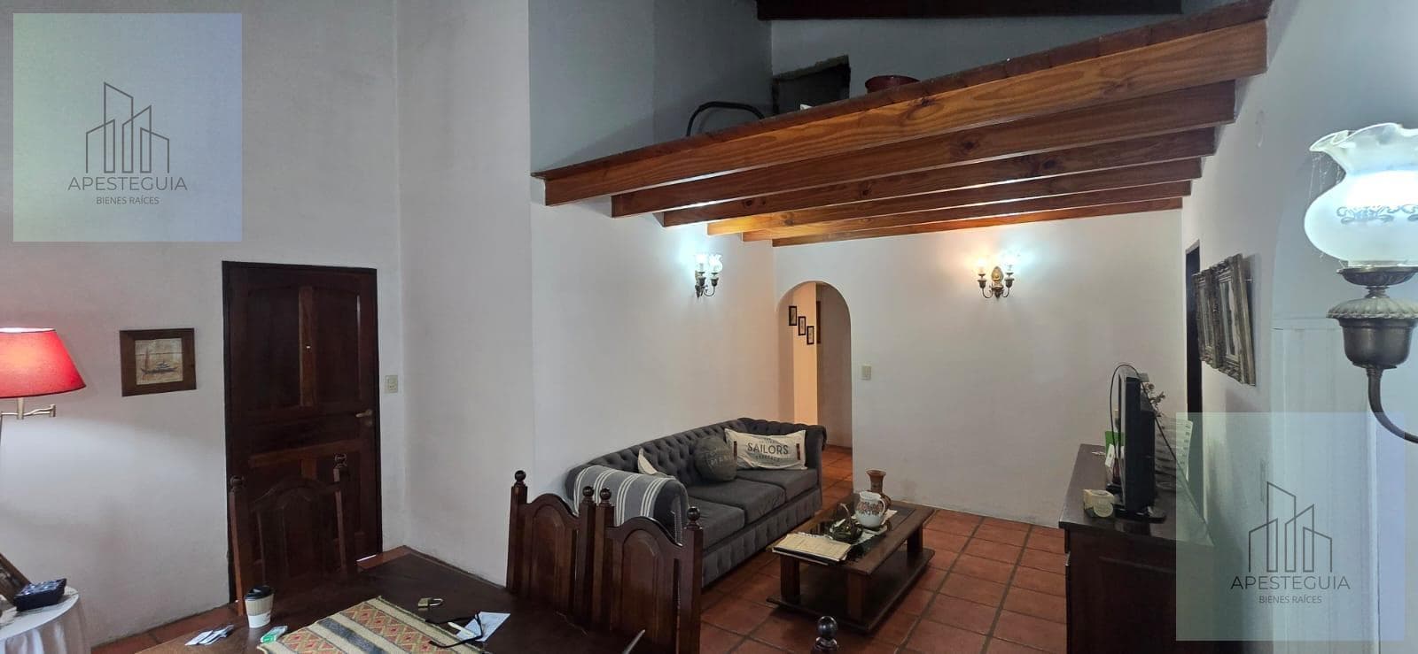 CASA VENTA 6 AMBIENTES - PILAR - OPORTUNIDAD - B LIMA - PILARICA