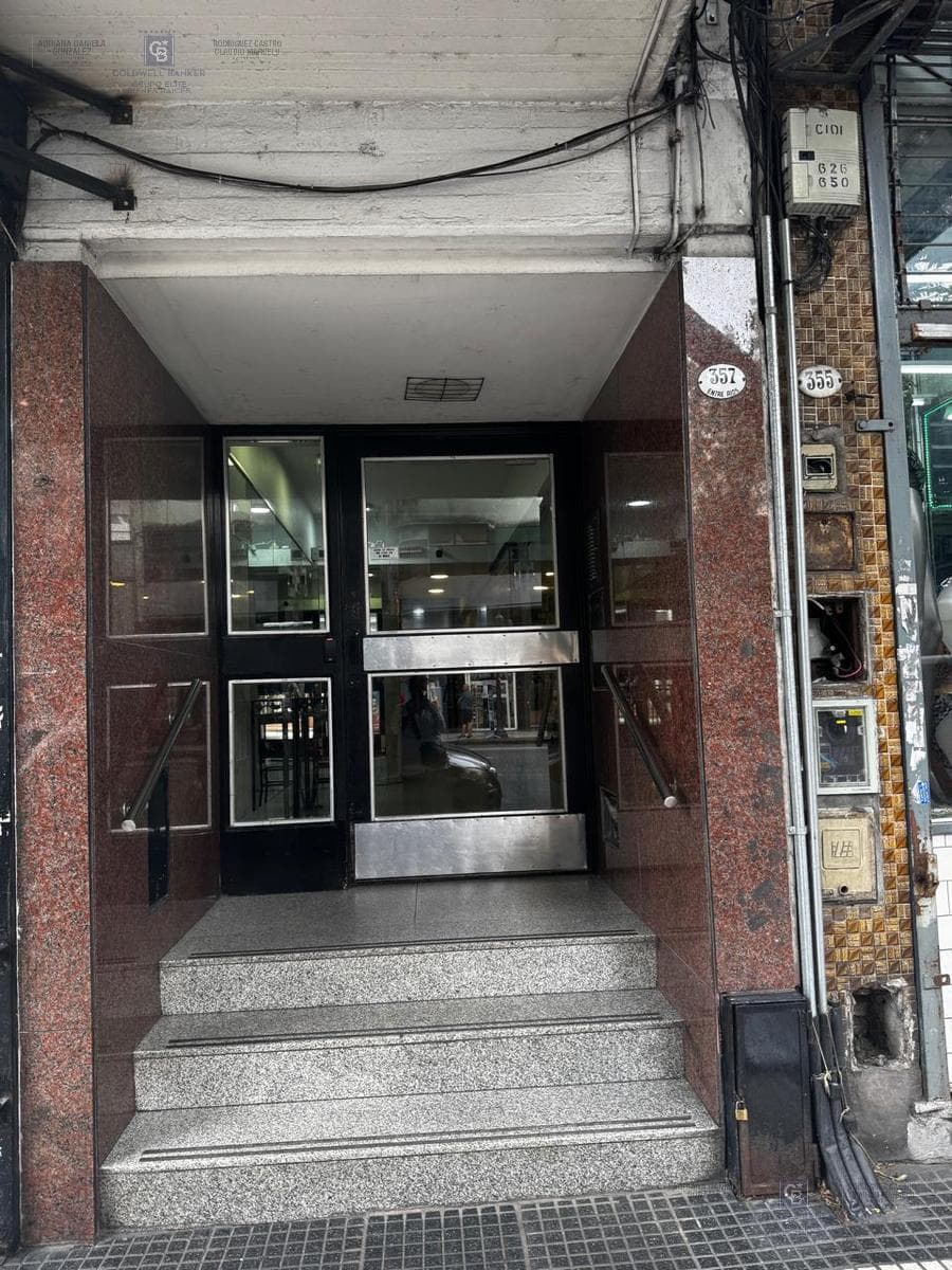 Venta Departamento 4 ambientes balcon Monserrat
