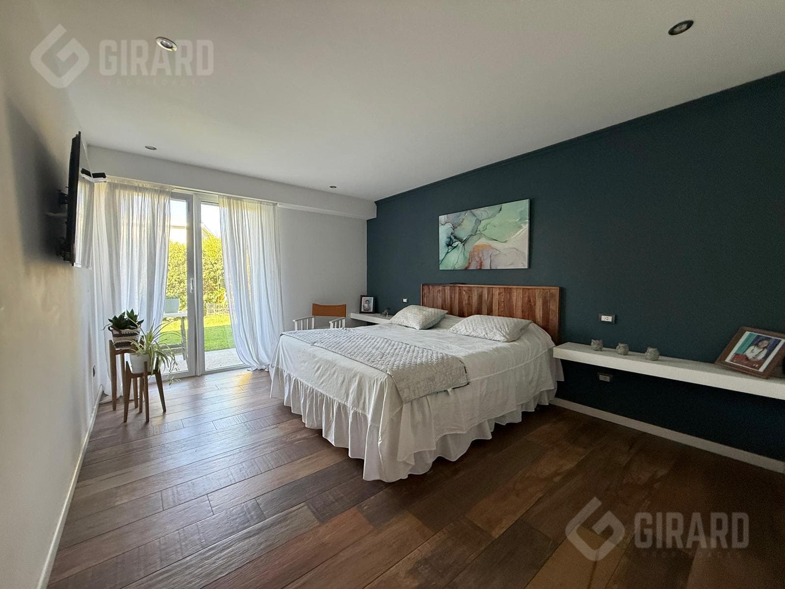 Modern 4-room home with a heated pool for sale in the Arenas del Sur gated community