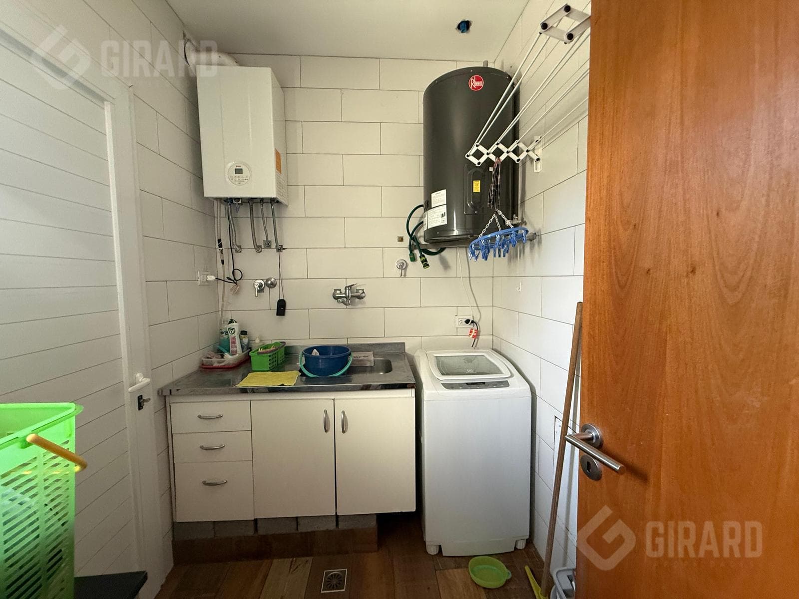 Modern 4-room home with a heated pool for sale in the Arenas del Sur gated community