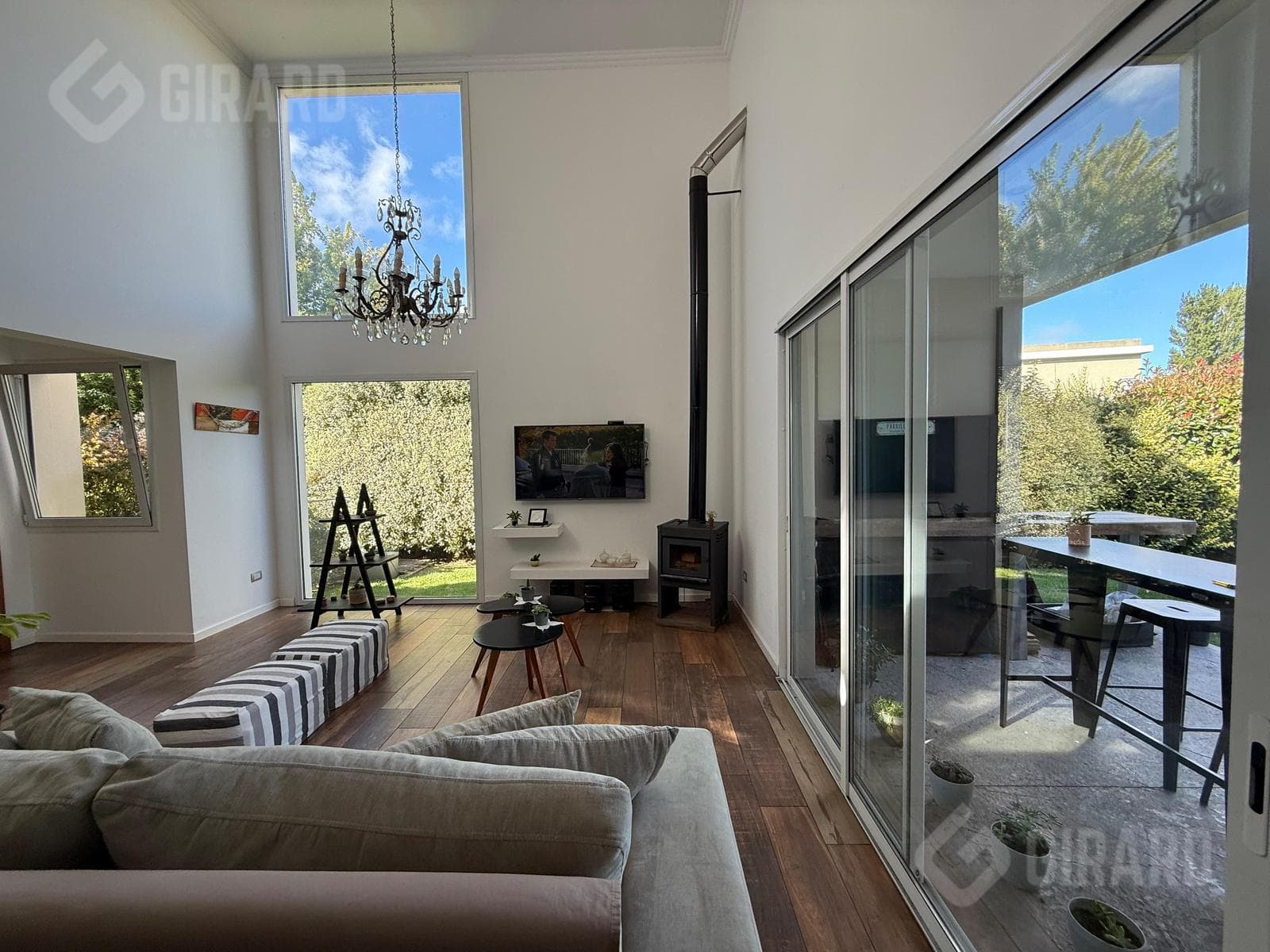 Modern 4-room home with a heated pool for sale in the Arenas del Sur gated community