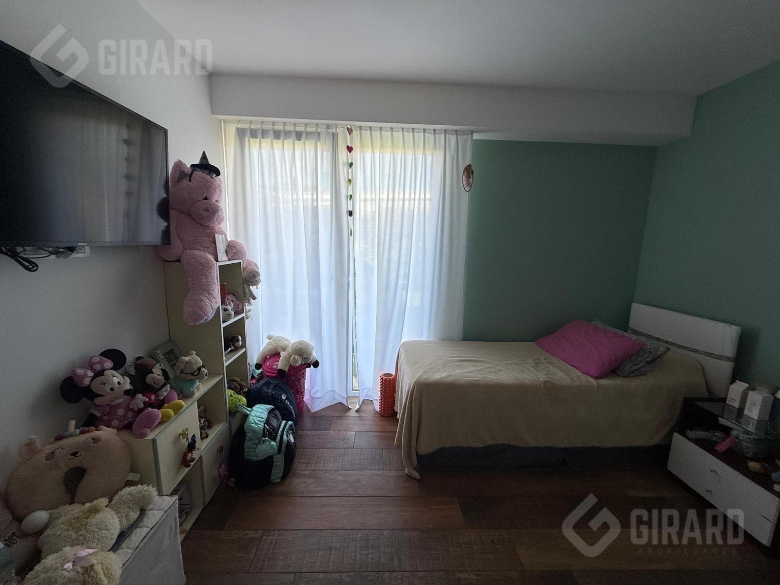 Modern 4-room home with a heated pool for sale in the Arenas del Sur gated community
