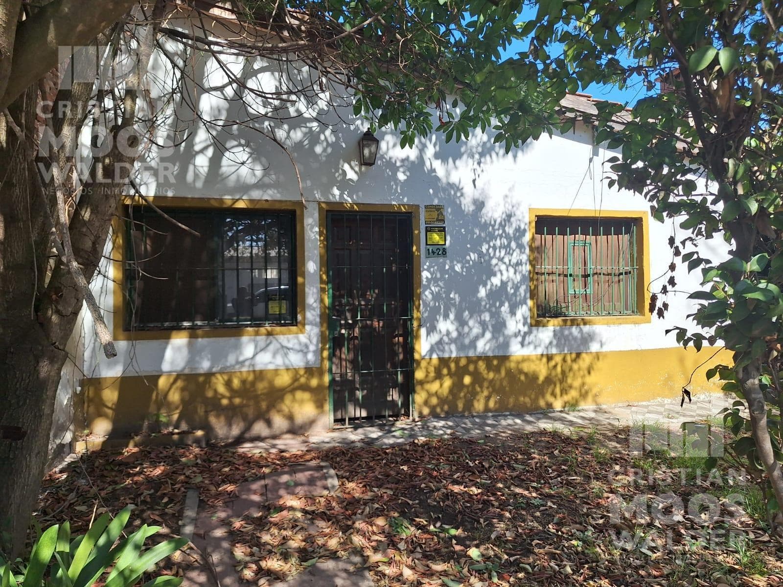 Casa Ingeniero Maschwitz Commercial Unit
