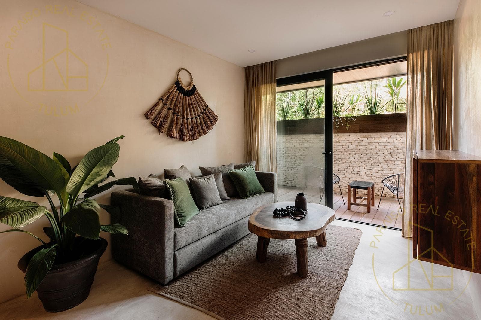 Ground-floor rental with private plunge pool and 1 bedroom in Angelique, Region 15, Tulum