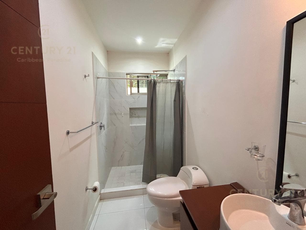 3-Bedroom Apartment for Sale in the Astoria Residential Complex, Cancun | C4113